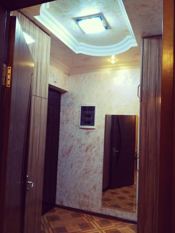 Tamar'S Apartment On Inasaridze 7A Batumi Exterior photo